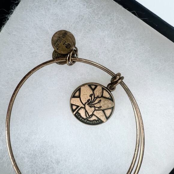 New in Box Alex & Ani Grandmother Rustic Gold Finish Bangle Bracelet - Picture 2 of 2